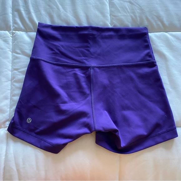 Lululemon Wunder Train Shorts - Picture 5 of 5